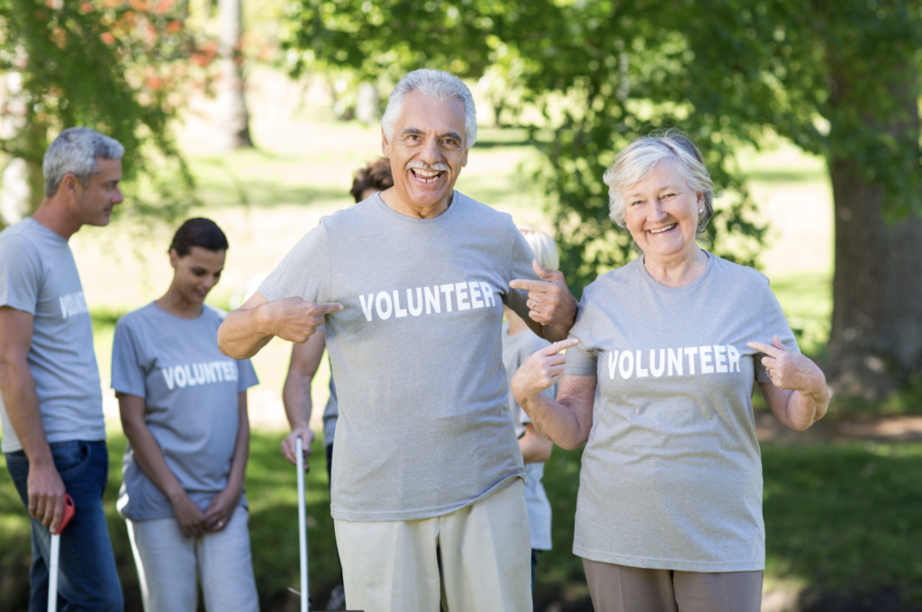 Stay Connected: Fun Ways for Seniors to Build and Maintain Social Ties